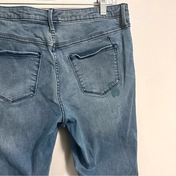 Mossimo Light Wash Paint Splatter Raw Hem Mid Rise Jeans Jeggings Womens 12 - Picture 7 of 7